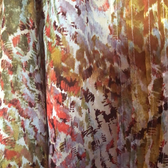 Woman’s plus size 1x - Picture 4 of 5